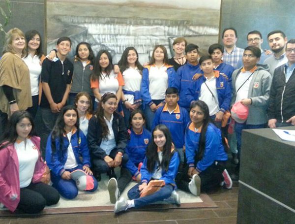 Children from Colegio Nazaret visit Santiago